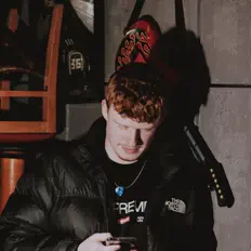 Écoutez ISwoq, regardez des vidéoclips, lisez la biographie, consultez les dates de tournée et plus encore !