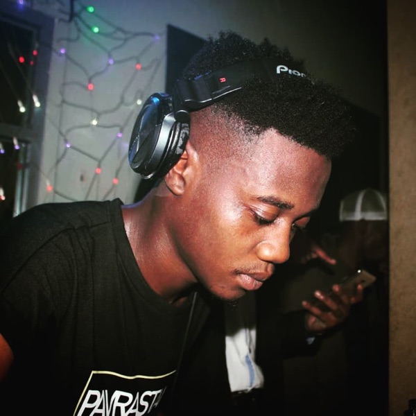 Dlala Lazz's avatar