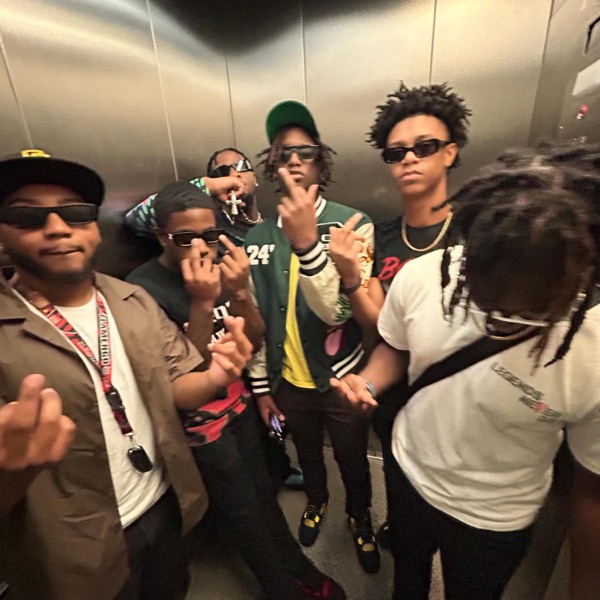 No Cappers 2 (feat. Young Rese, Kp, P3 & J1)