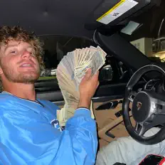 Dengarkan Gevedon, tonton video musik, baca bio, lihat tanggal tur & lainnya!