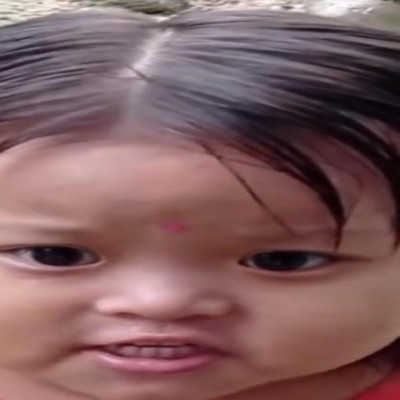 Aamaa - Paisa Ko Kei Baalai Bhayena