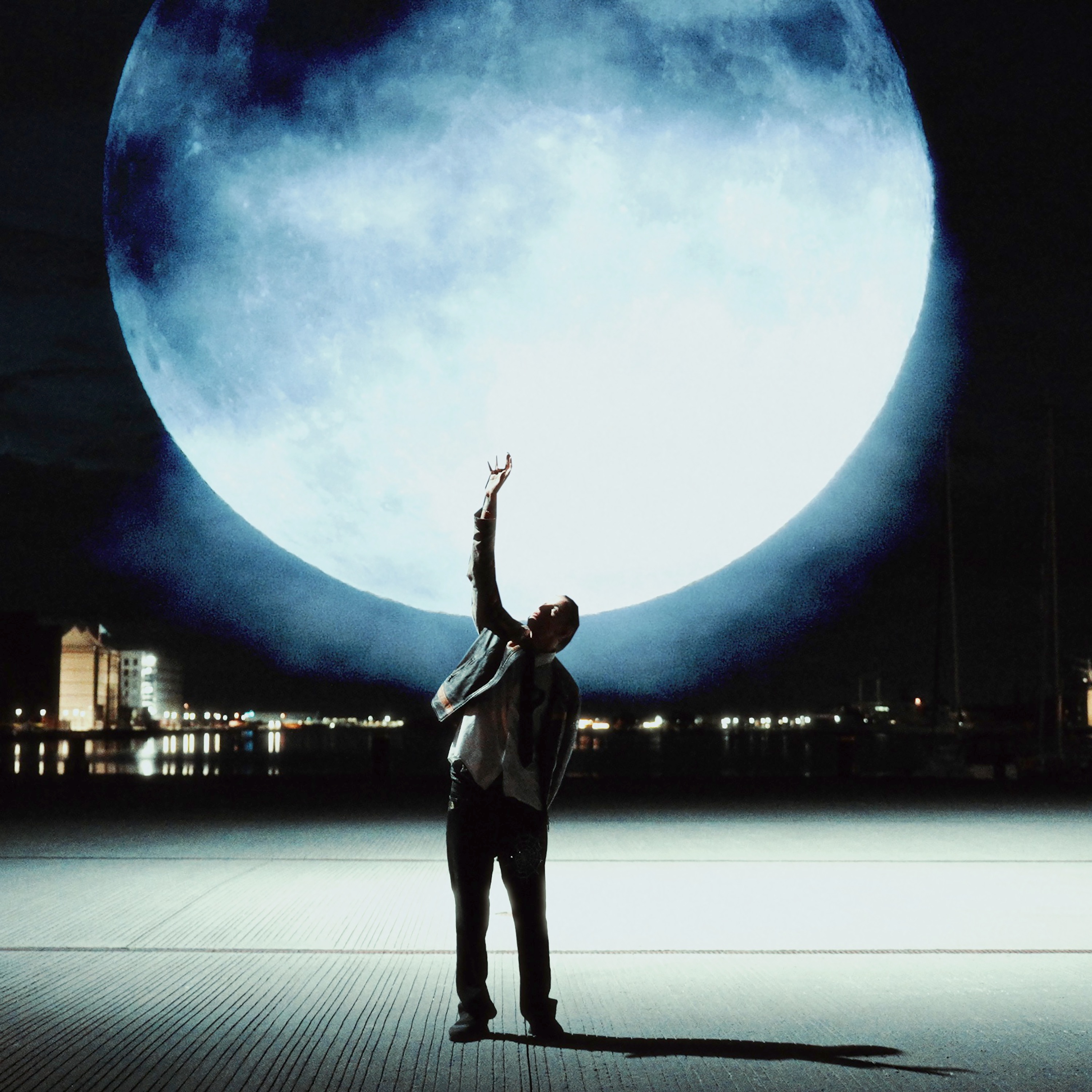 Sasha på månen - Single