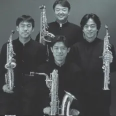 聆聽 Trouvère Quartet、觀看音樂影片、閱讀小傳、查看巡演日期等！
