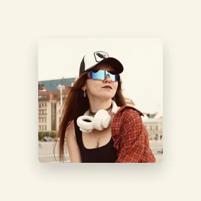 Ascolta FIRA, guarda video musicali, leggi la biografia, vedi le date del tour & altro!