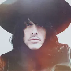 收听 J.D. King、观看音乐视频、阅读小传、查看巡演日期等 ！