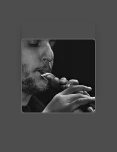 Escucha a SELAMİ GÖRDELİ, mira videos musicales, lee su biografía, consulta las fechas de las gira y más.