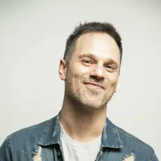 Hör dir Martin Garcia Canción an, schau dir Musikvideos an, lies die Biografie, finde Tourdaten und mehr!