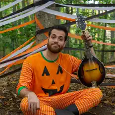 Ascolta Chris von Staats, guarda video musicali, leggi la biografia, vedi le date del tour & altro!