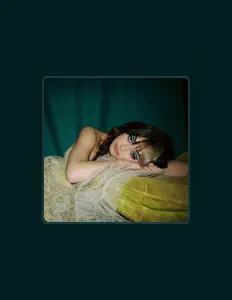 Poslechněte si interpreta Jordan Oschman, sledujte hudební videa, přečtěte si životopis, podívejte se na data turné a další informace.