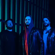 聆聽 Impale、觀看音樂影片、閱讀小傳、查看巡演日期等！