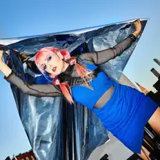 收听 Hello Lightfoot、观看音乐视频、阅读小传、查看巡演日期等 ！