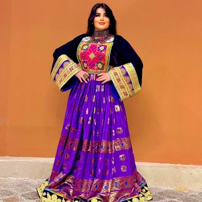 Afghan Old Music - Shrafat Parwanit شرافت پروانی سیب لرزاندم شوراندم