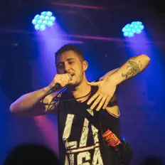 Ouve Skizu, vê vídeos de música, lê a biografia, vê as datas da digressão e muito mais!