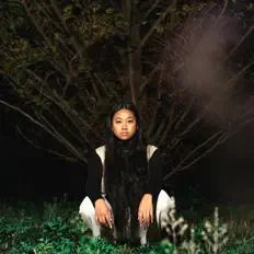 Ouve Ashlye, vê vídeos de música, lê a biografia, vê as datas da digressão e muito mais!