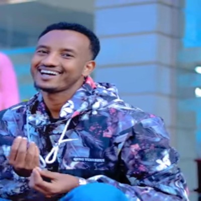 Xariir Ahmed - Xariir Ahmed Ma Awooda Inaan Kaa Ahaado Official Music Video