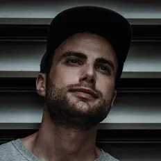 收听 Olivier Chartrand、观看音乐视频、阅读小传、查看巡演日期等 ！