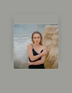 IRIN सुनें, म्यूज़िक वीडियो देखें, बायो पढ़ें, दौरे की तारीखें और बहुत कुछ देखें!