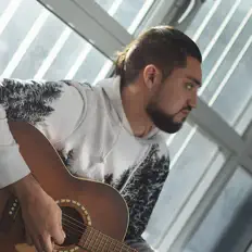 收听 Mugen、观看音乐视频、阅读小传、查看巡演日期等 ！