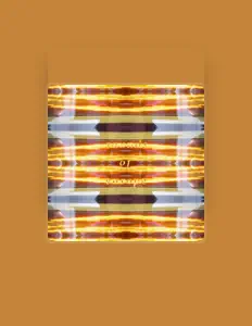 聆聽 Roméo、觀看音樂影片、閱讀小傳、查看巡演日期等！