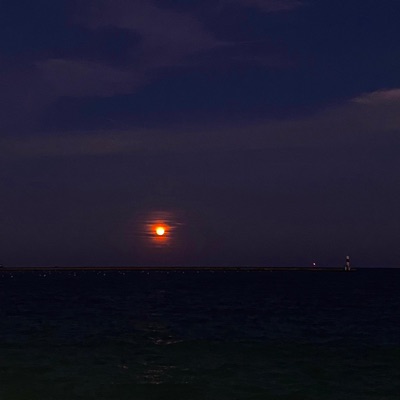 The Sun Doesn't Shine For Us - Single