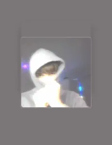 聆聽 caislee、觀看音樂影片、閱讀小傳、查看巡演日期等！