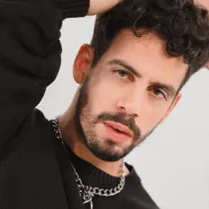 Ascolta burning bicycles, guarda video musicali, leggi la biografia, vedi le date del tour & altro!