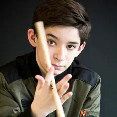 Listen to Alex Louis, watch music videos, read bio, see tour dates & more!
