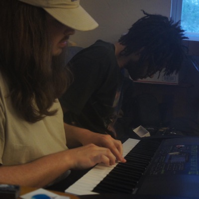 Cold World (feat. Gucci Rich) - Single