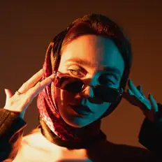 Luister naar Stasie, bekijk muziekvideo's, lees de bio, bekijk de tourdata, en meer!