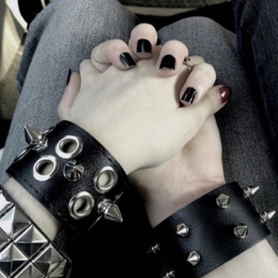 Online Girlfriend (feat. W6lker) - Single