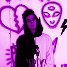 收听 BRKN FMLY、观看音乐视频、阅读小传、查看巡演日期等 ！