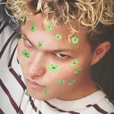 Poslechněte si interpreta ДЖЕМЕДИ, sledujte hudební videa, přečtěte si životopis, podívejte se na data turné a další informace.