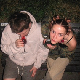 Roter Wein einfachfini & Dæve