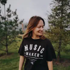 Listen to Kate Matiew, watch music videos, read bio, see tour dates & more!