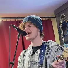 Listen to Bennett Vanagas, watch music videos, read bio, see tour dates & more!