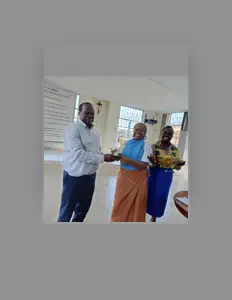 Escucha a Hellen Mwangi, mira vídeos musicales, lee la biografía, consulta fechas de giras y mucho más.