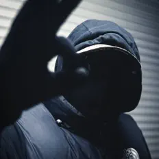 Listen to Azro 215, watch music videos, read bio, see tour dates & more!