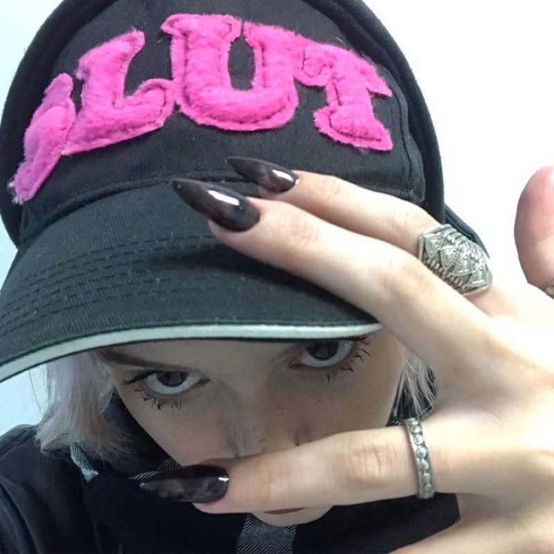 Nvthvn - Ya no piensas en mi :( (feat. Borax)