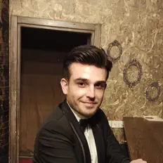 Listen to Ari Aliciyan, watch music videos, read bio, see tour dates & more!