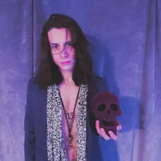 Wiess: песни, клипы, биография, даты выступлений и многое другое.