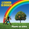Léa François Petit cheminot Plante un arbre