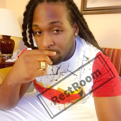 Restroom (feat. Freeza Boy) - Single