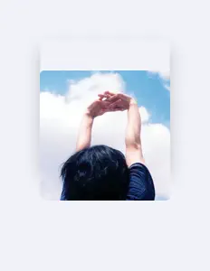 聆聽 Mr Seaside、觀看音樂影片、閱讀小傳、查看巡演日期等！