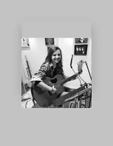 Dengarkan Chelsea Hart, tonton video musik, baca bio, lihat tanggal tur & lainnya!