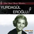 Güller Arasında