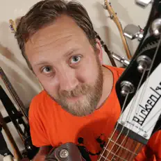 收听 Aelita Red、观看音乐视频、阅读小传、查看巡演日期等 ！