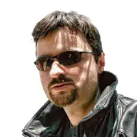 Escucha a undefined, mira videos musicales, lee su biografía, consulta las fechas de las gira y más.