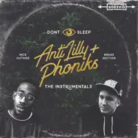 Lilly & Phoniks