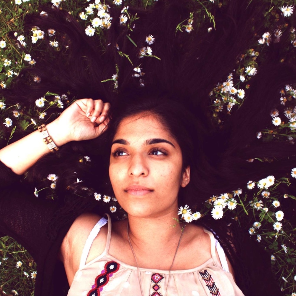 Aayushi - Folk artist