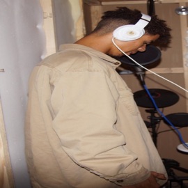 New Star (feat. Art) Studio Terree